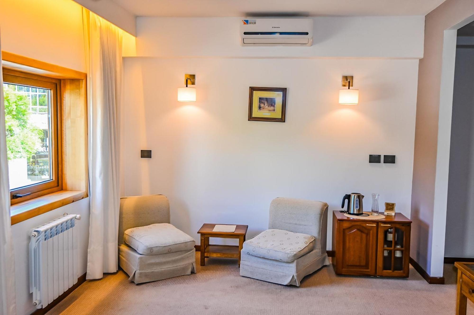 Hotel & Spa La Cheminee San Martín de los Andes 外观 照片
