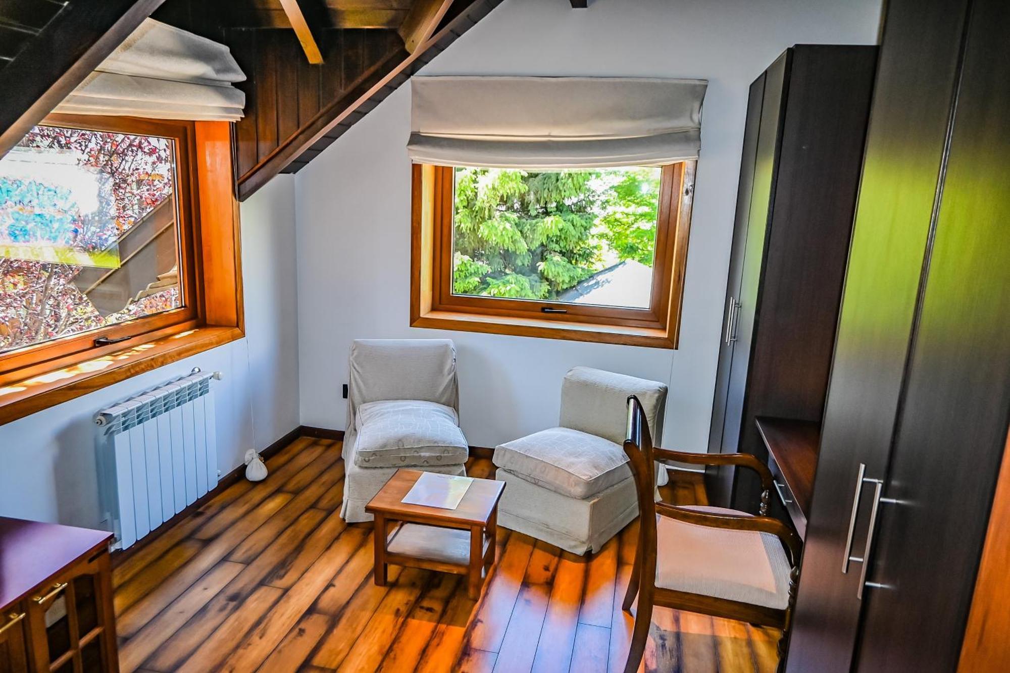 Hotel & Spa La Cheminee San Martín de los Andes 外观 照片